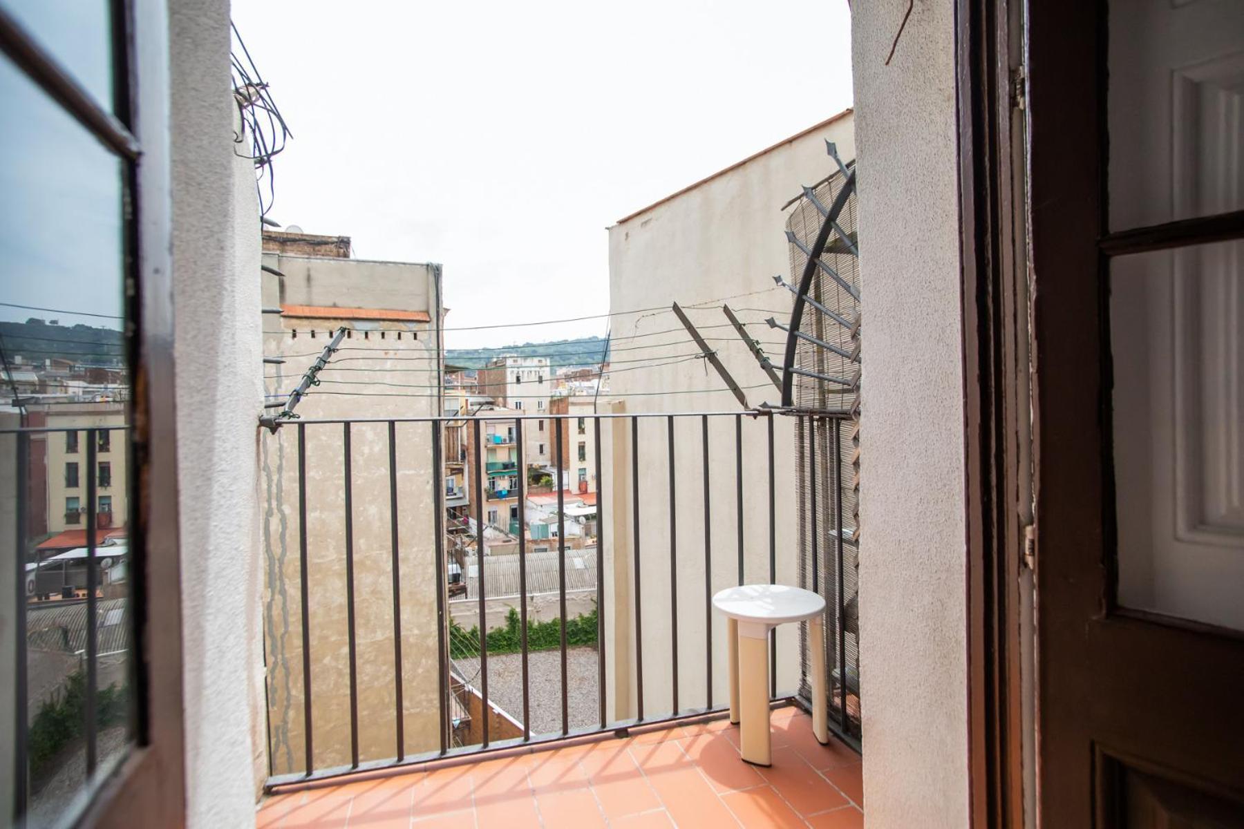 Apartament 42man1018 Centrally Located Flat In Sant Antoni Barcelona
